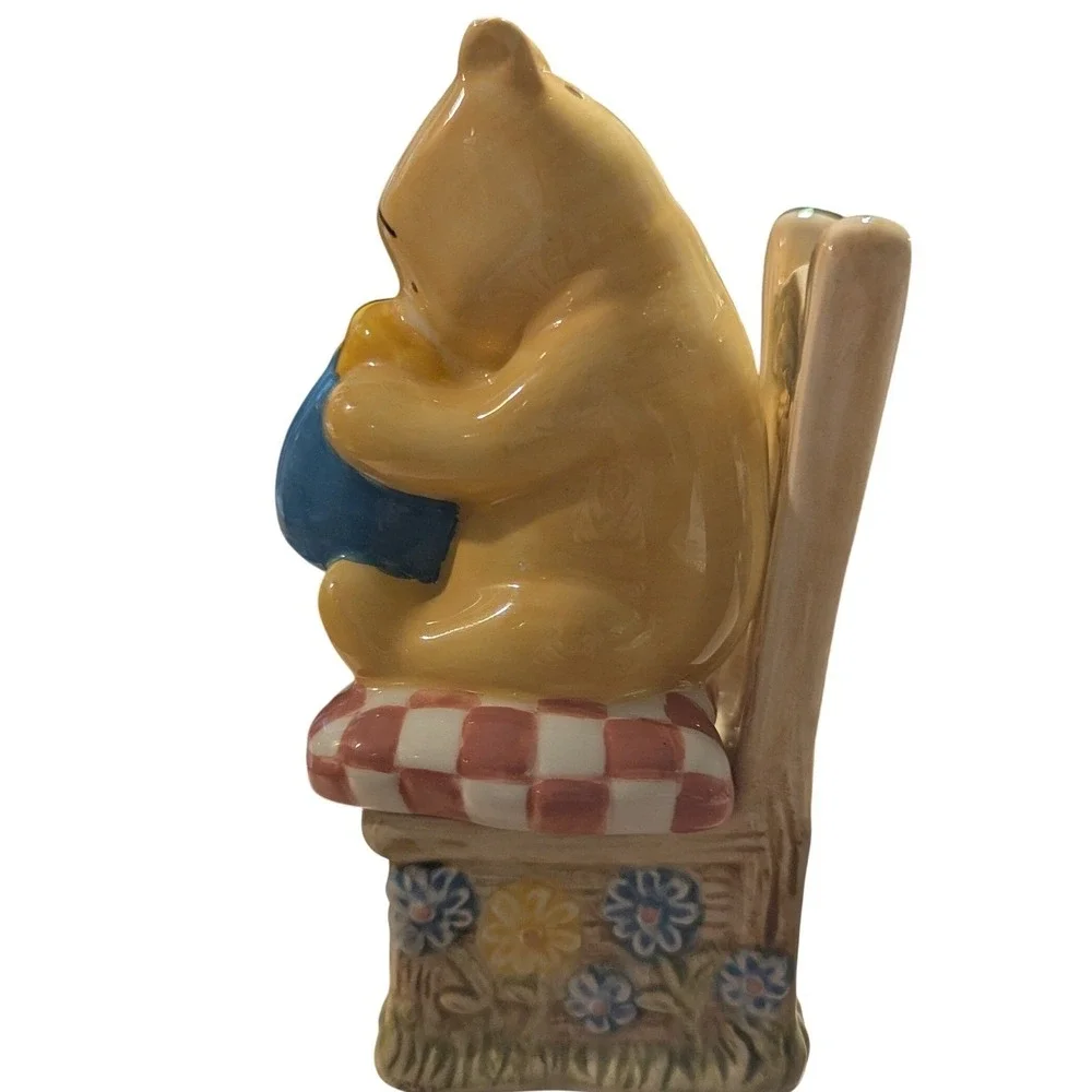 Vintage Disney Winnie the Pooh Treasure Craft Salt & Pepper Shaker Set Honey Pot